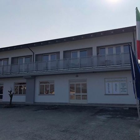 Prealpina Hotel Bagnolo Piemonte Exterior photo