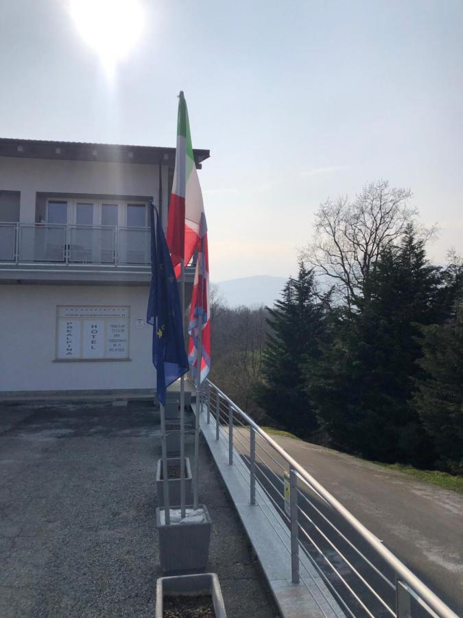 Prealpina Hotel Bagnolo Piemonte Exterior photo